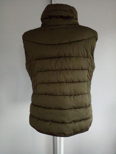 Sleeveless jacket size M NEW