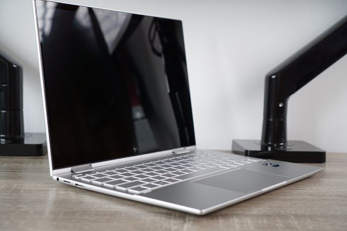HP Envy x360 13" 2-in-1 | Core i5-1230U | 8GB | 512GB