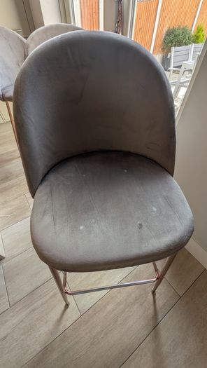 3 Pebble & Leaf Luxe Diamond Velvet Bar Stools