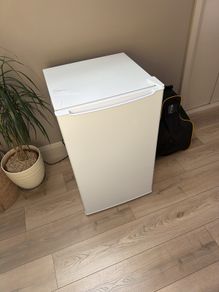 Fridge - Undercounter