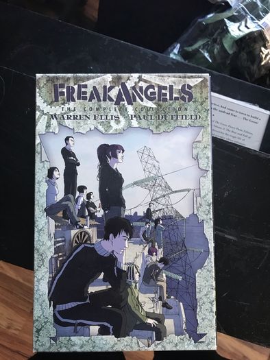 Complete Freakangels vol 1-6