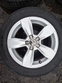 15" Vw Polo,  Alloys with tyres