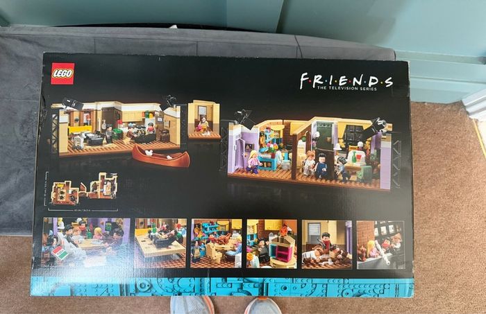 Lego 10292 - Friends Apartments