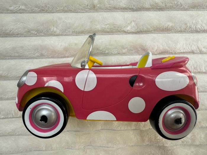 Minnie Mouse Pink Car Used Please see pictures