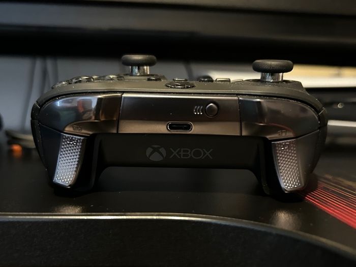 Xbox elite series 2 controller