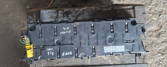 speedometer Citroen C4 Picasso 2007