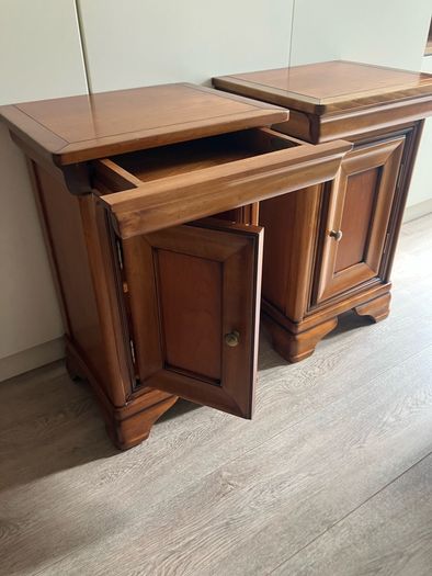 Bedside Lockers