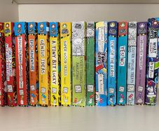 Tom Gates Books Liz Pichon 15 Books Complete Set Great Condition