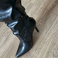 high heels boots