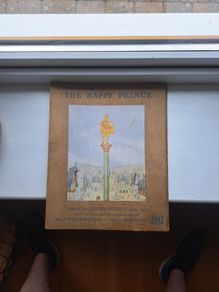 The Happy Prince. Adapted from Oscar Wilde's Fairy Tal. Col