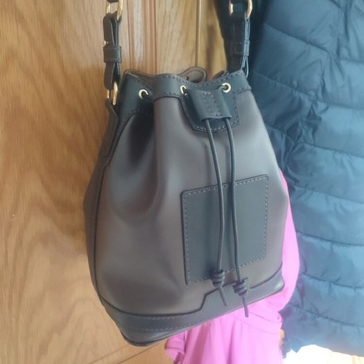 Handmade leather bucket bag