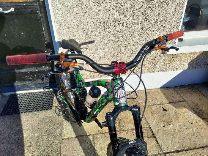 Vitus Escarpe large