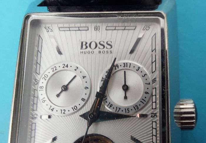 HUGO BOSS  Automatic  Mens Swiss Made Wristwatch (works Perfectly)