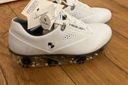golf shoes