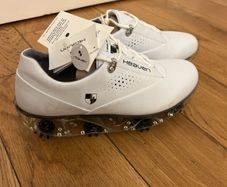 golf shoes