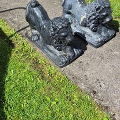 garden Lions ornaments