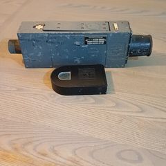 WW2 RAF Air Ministry Spitfire/Hurricane G45 Gun Camera with Film Magazine