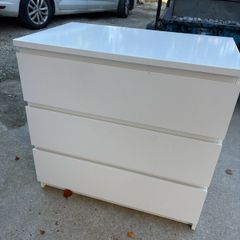 Ikea Malm Chest of Drawers