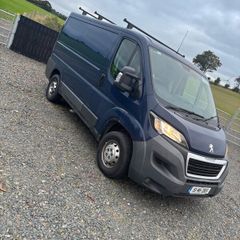 151 Peugeot Boxer van