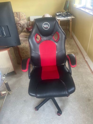 Gaming chair