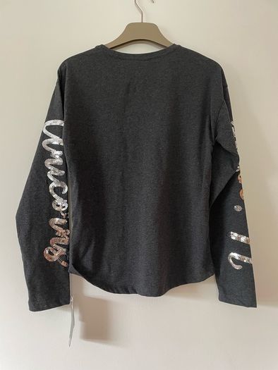 Girls sportswear performance wear top New with tags