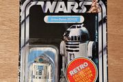 Star Wars R2-D2 Droid 3.75 " Scale From The New Retro Collection (Unpunctured) New &amp; Unopened
