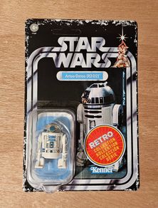 Star Wars R2-D2 Droid 3.75 " Scale From The New Retro Collection (Unpunctured) New & Unopened