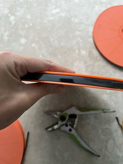 Adhesive lead - sticky back lead