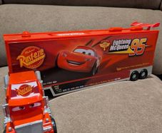 Large Mack Hauler Playset, Disney Pixar Cars 2