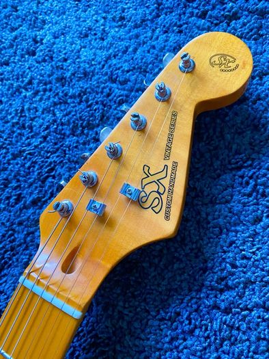 SX Custom Vintage Series Strat + Extras