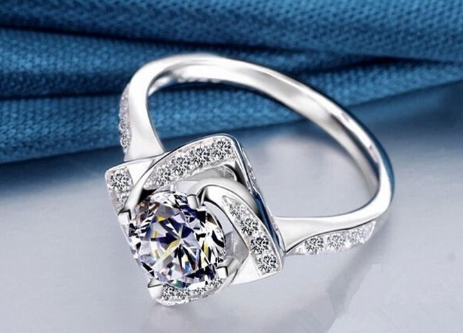 Crystal Ring