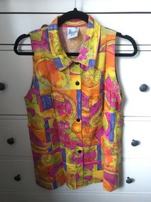 Vintage sleeveless blouse