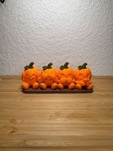 Halloween Pumpkin Family Decoration
