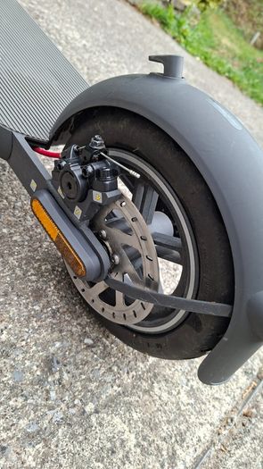 Xiaomi Electric Scooter 4 - Fully Working w/ Charger