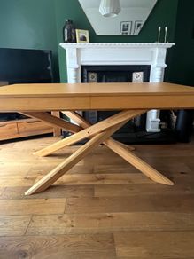 Brand new Laura James oak dining table