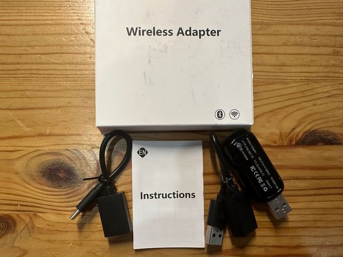 LavyCar Wireless CarPlay and Android Auto Adapter