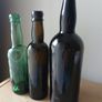 Lot of 3 vintage Guinness bottles Image 3