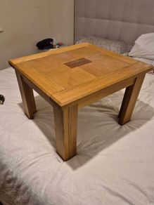 Solid wood lamp table