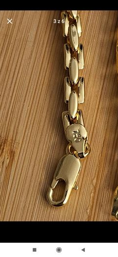 Gold chains 14 carat And 18 carat