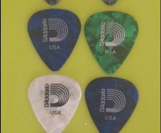 D'addario Celluloid Cuitar Picks x 8