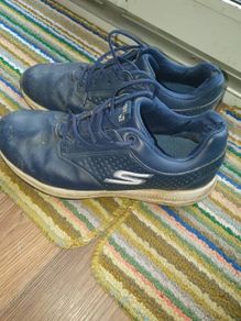Free Golf Shoes- Skechers size 9