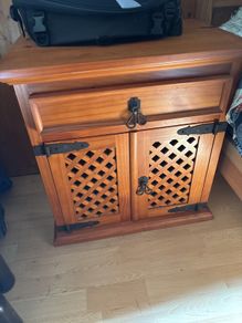 cabinet/locker