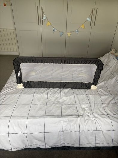 Bed rail for kids x2