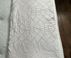 King size duvet cover + 2 pillows Dunnes