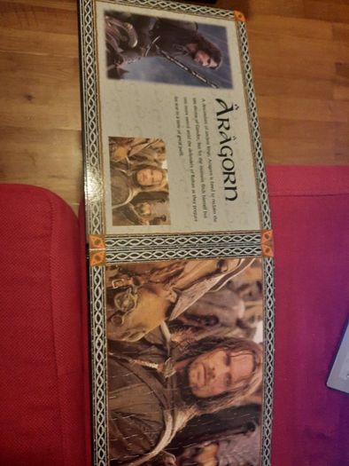 The Lord of the Rings - The Two Towers Jigsaw Book (Four 96 Piece jigsaws- 2003)