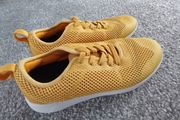 kid's shoes. UK12G