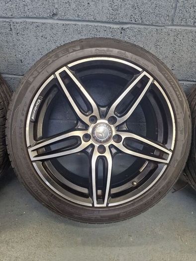 18 Inch Mercedes Alloy Wheels and Tyres.