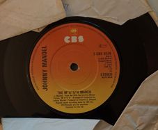 vinyl the mash theme Johnny Mandel 7"