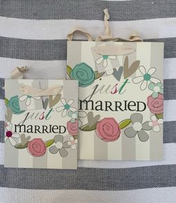 'Just Married' Gift Bags Set of 2, Large and Medium
