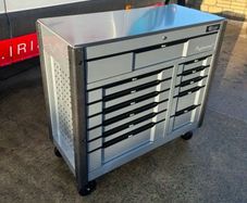 Brand New 12 Drawer Tool Chest Full Of Tools